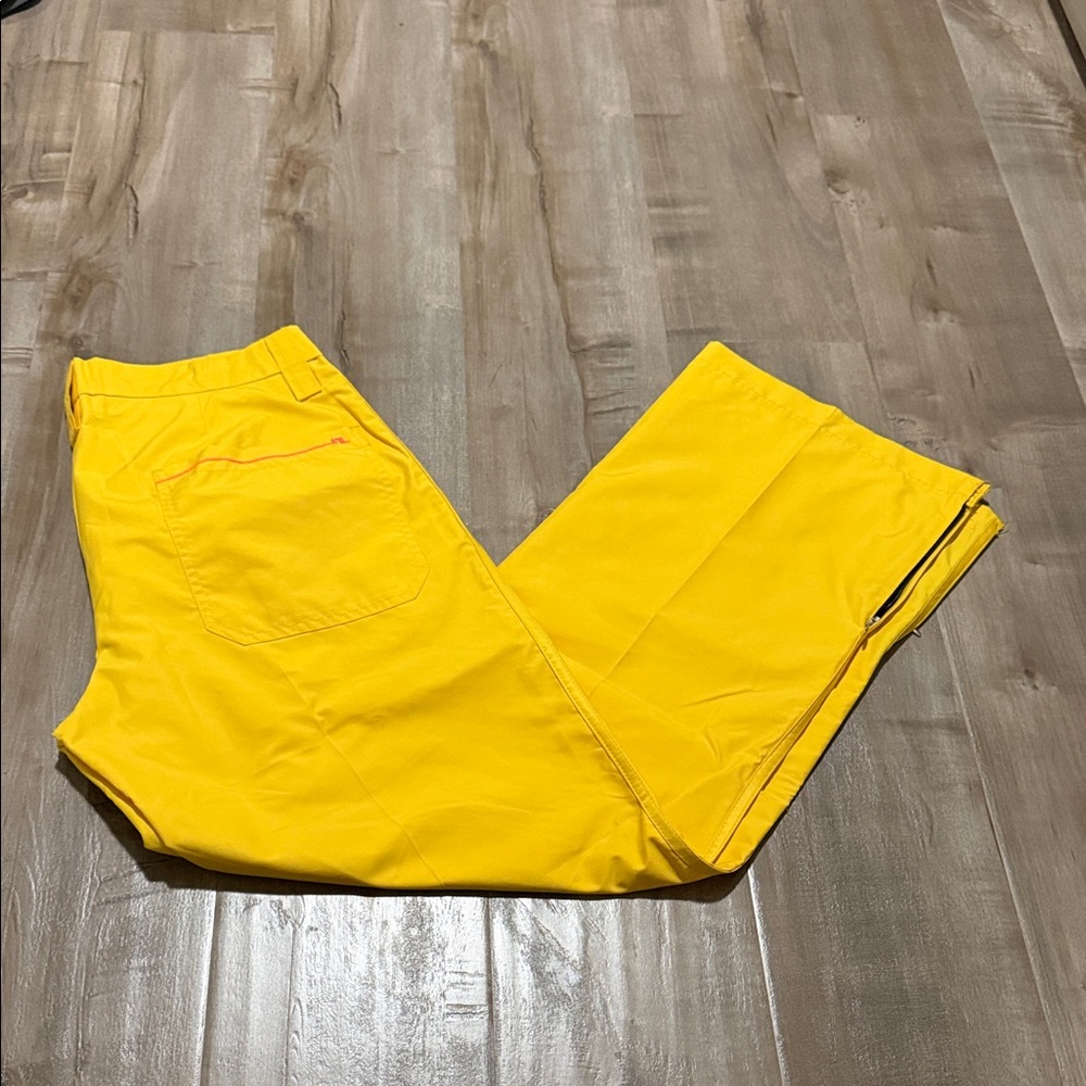 J.Lindeberg | Yellow Golf Pants | Polyester | Sz 31